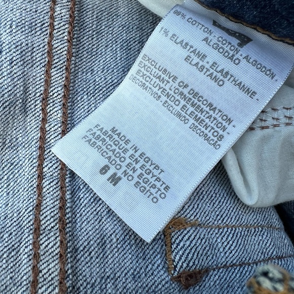 LEVI’S THE ORIGINAL JEAN WOMENS 6 MEDIUM - Picture 9 of 12